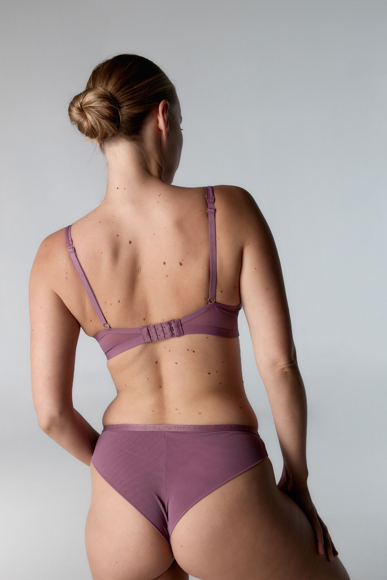 Black Limba Halter-BH Victoria