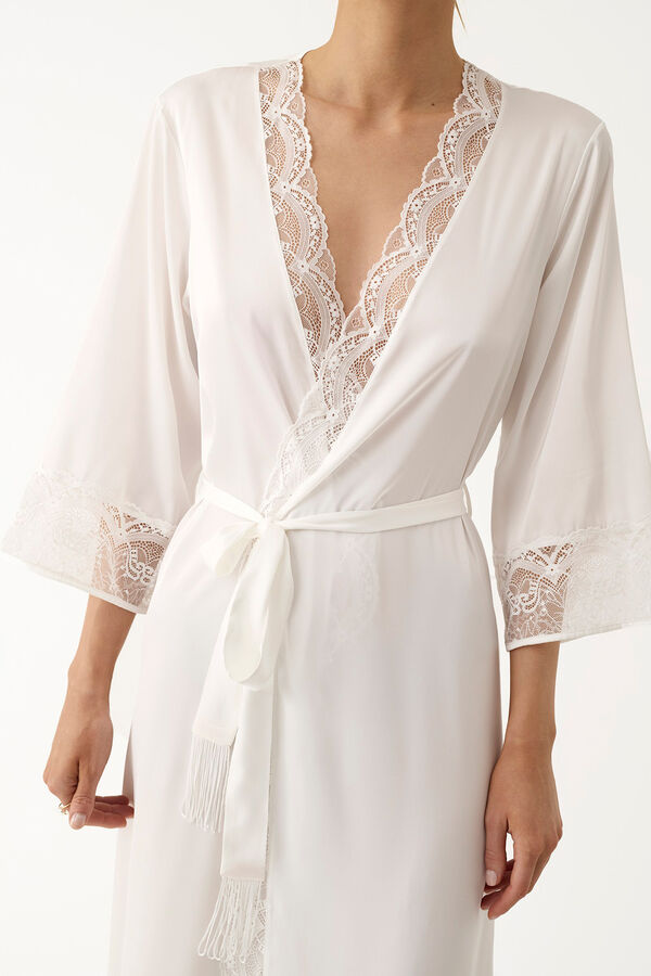 Promise Bata kimono larga lencero blanco marfil