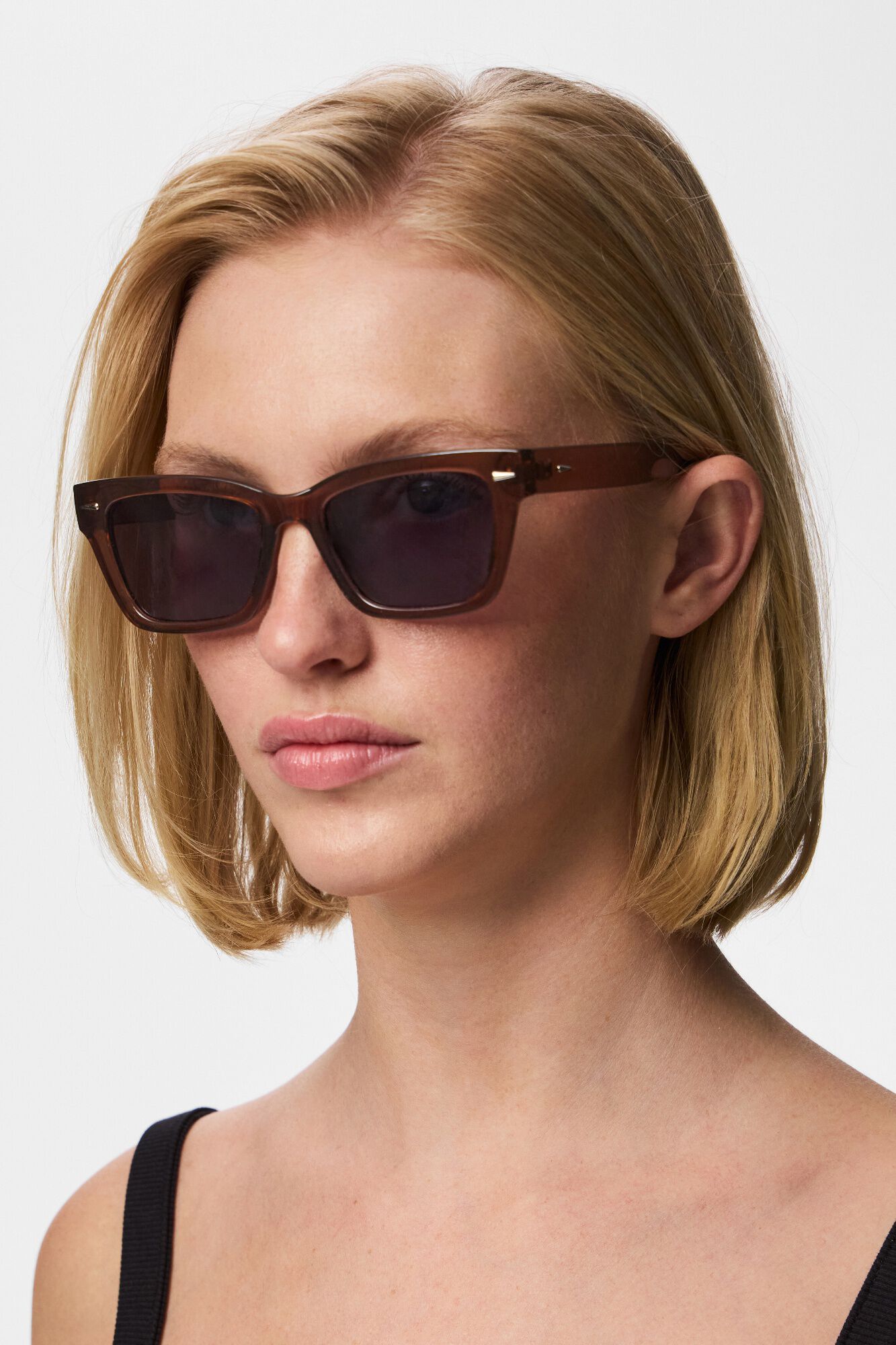 Pieces Sonnenbrille