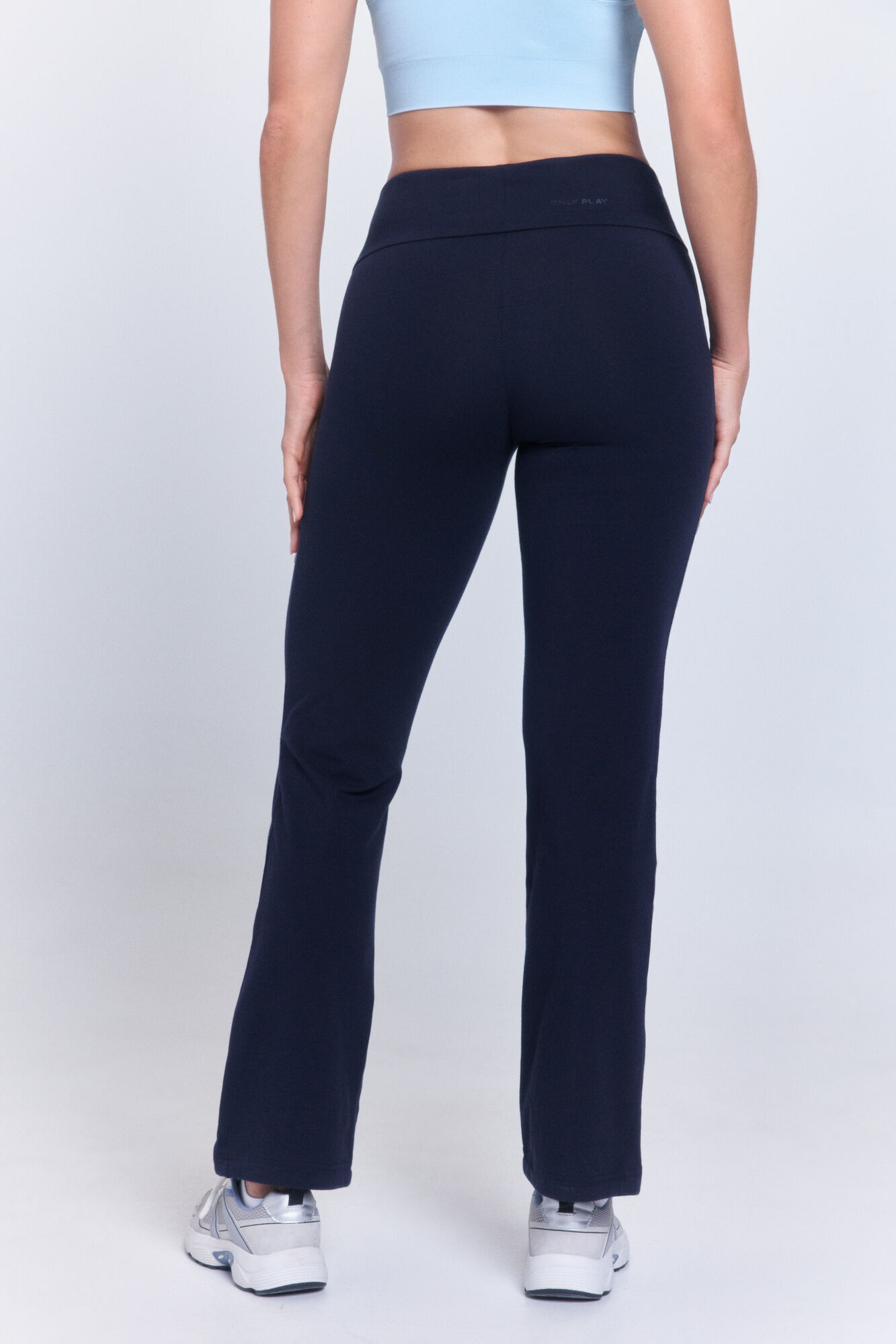 Only Play Ausgestellte Hose mit gerafftem Bund