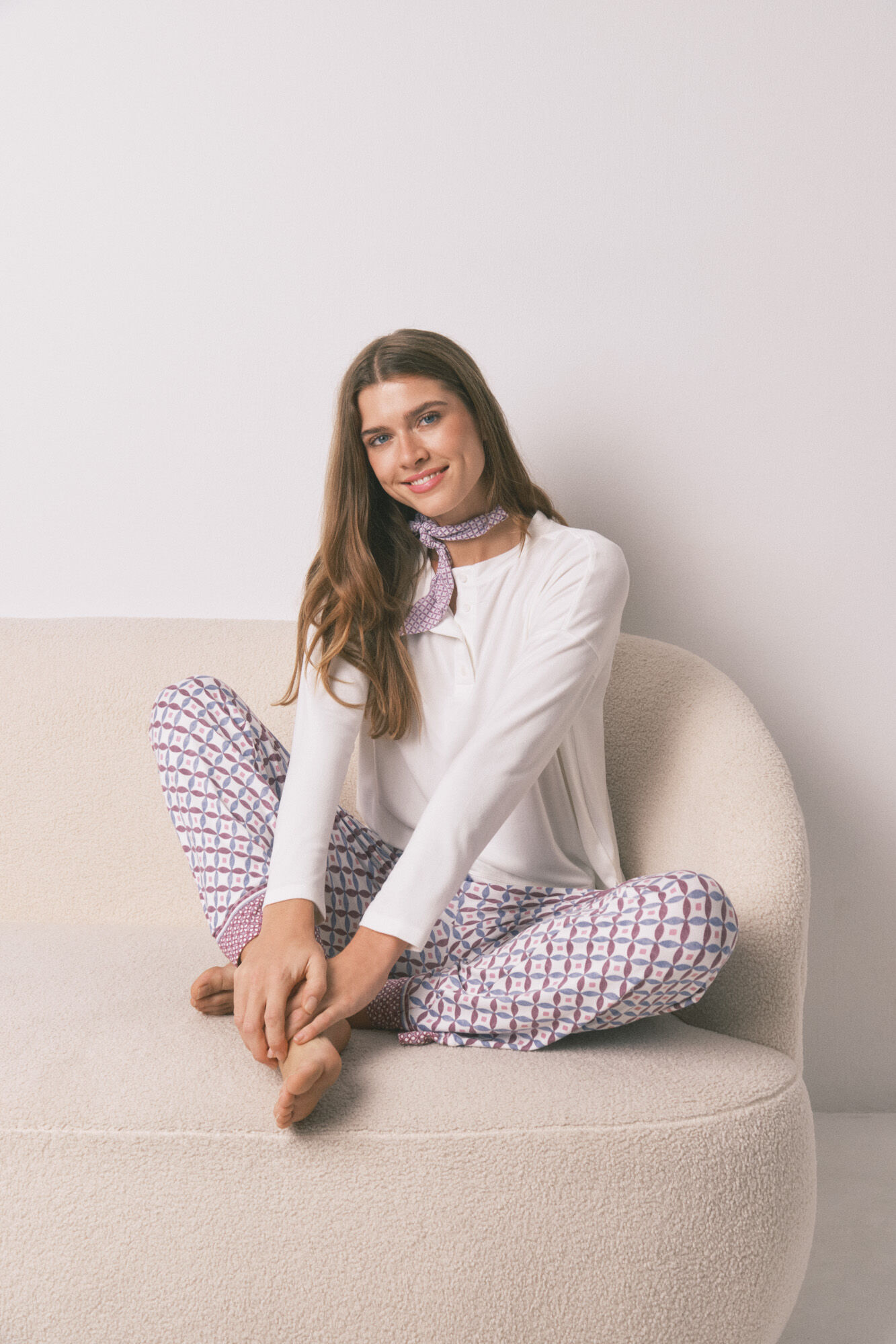 Women'secret Loose long sleeve white T-shirt