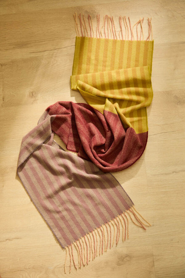 Calma House Bufanda a rayas Shima estampado