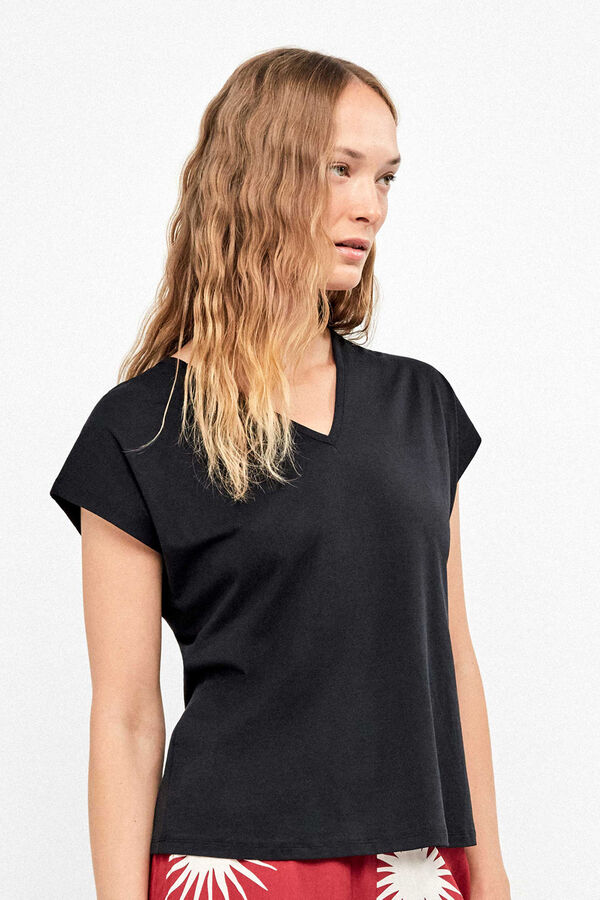 Gisela Camiseta manga sisa sat&eacute;n negro