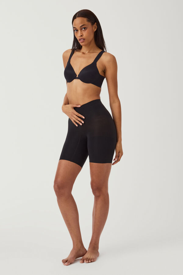 Womensecret SPANX nude medium compression mid-length shorts black