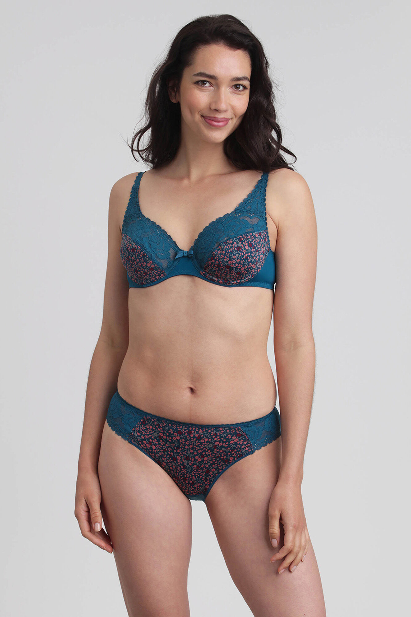 Playtex Sujetador con aros de microfibra Flower Elegance