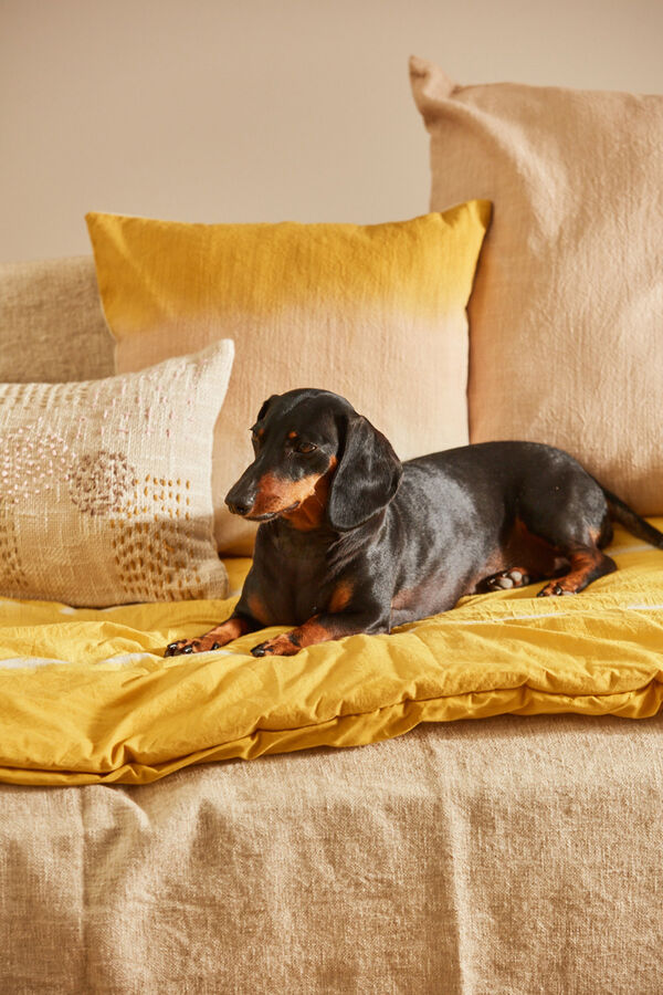 Calma House Tooper para cama y sof&aacute; tie dye mare  amarillo