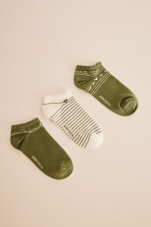 Womensecret Pakiranje od 3 para kratkih zelenih pamučnih čarapa S uzorkom