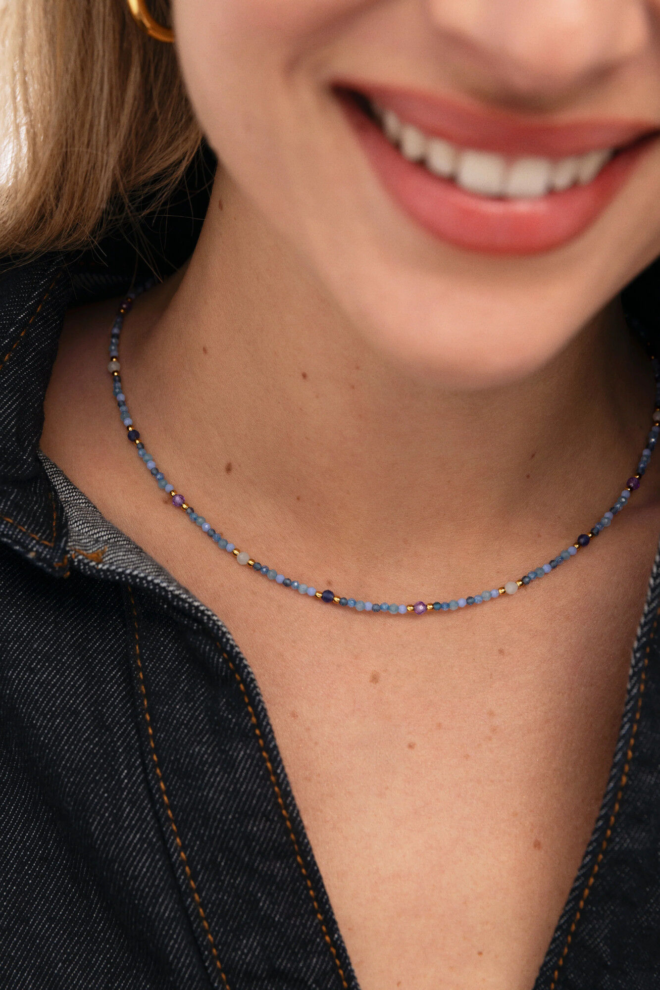 Singularu Blauer Glam-Halskette aus Edelstahl vergoldet