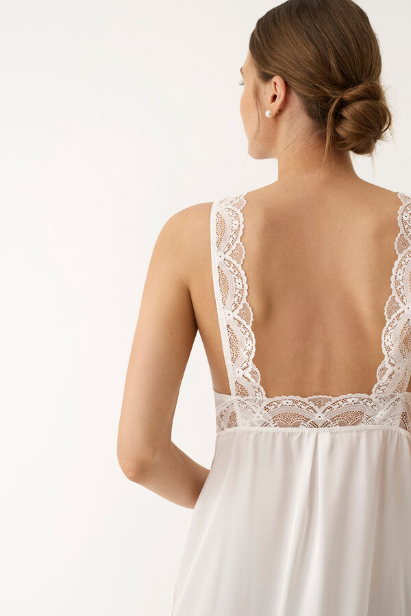 Promise Camis&oacute;n largo lencero blanco marfil