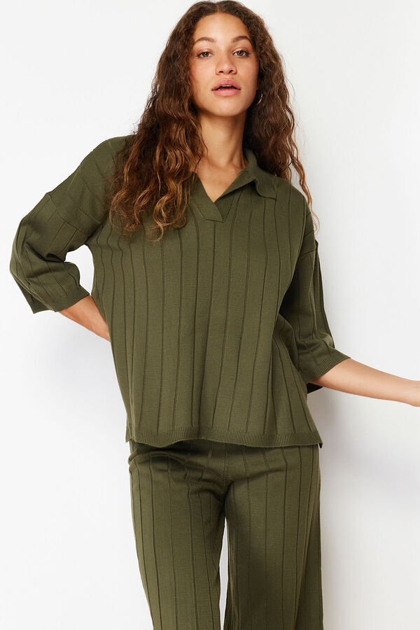 Trendyol Basic green set of trouser and polo shirt T-shirt green