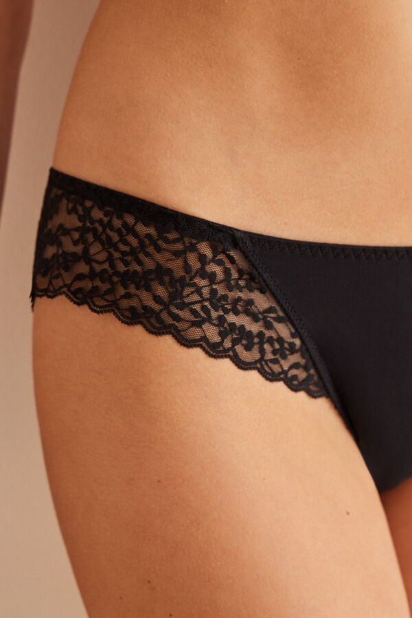 Womensecret Black microfibre and lace panty Crna