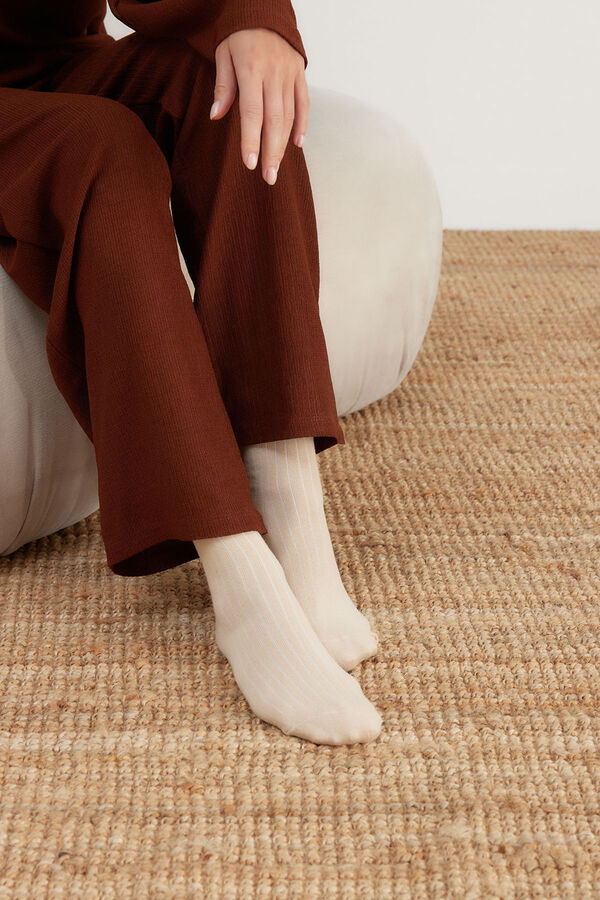 Trendyol Pack 3 calcetines cortos jacquard multicolor marr&oacute;n