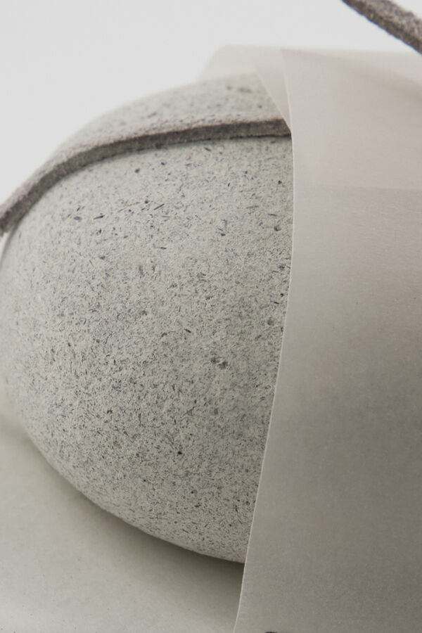 Meraki Stone scrub, Eucalyptus, 100 g blanco