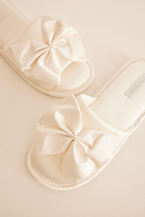 Womensecret White slippers with bow white