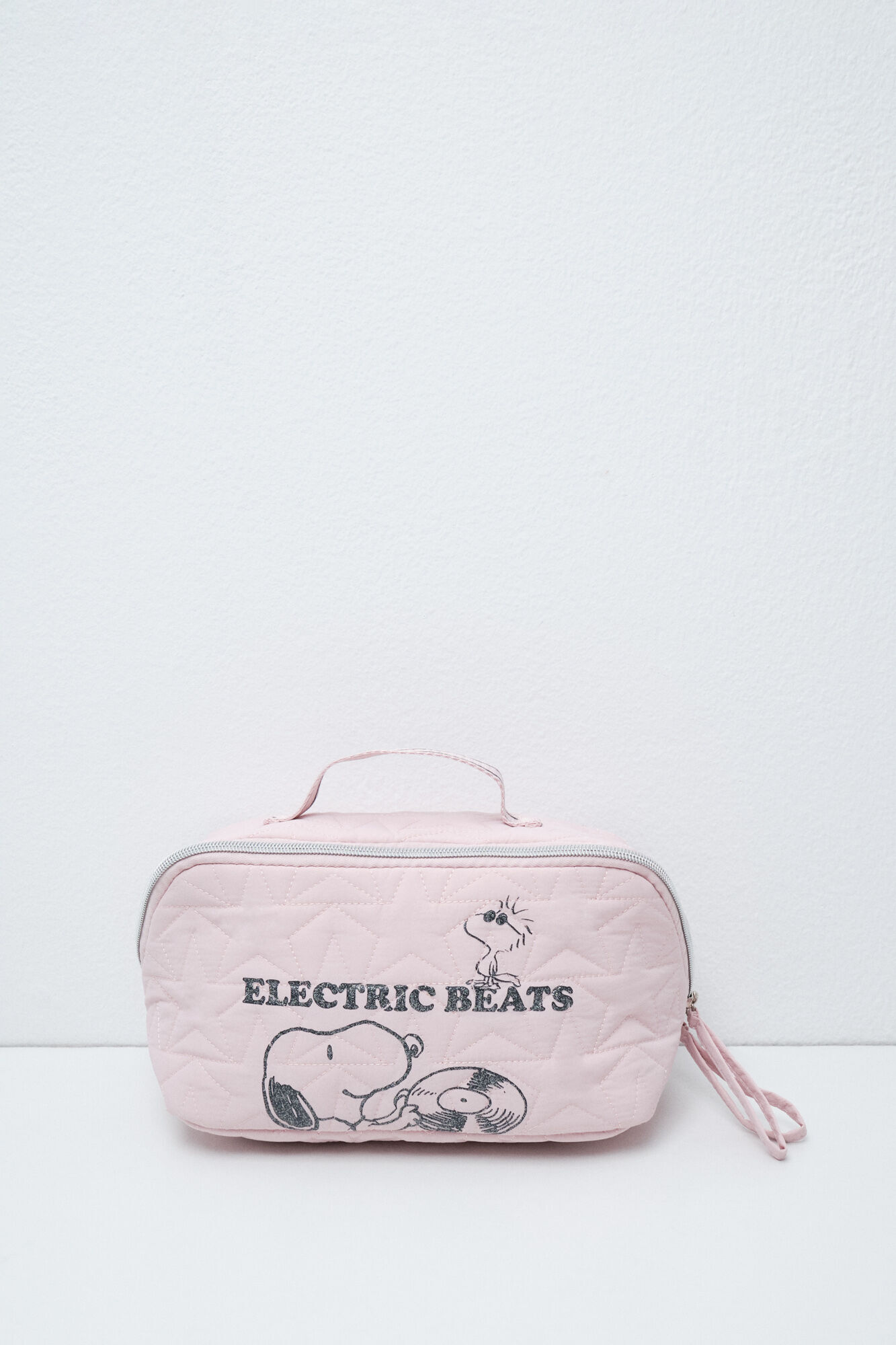 Women'secret Pink medium Snoopy vanity case