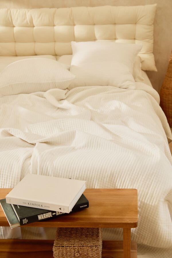 Calma House 240x260 cotton bedspread white