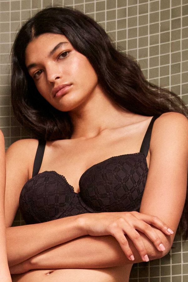 Gisela Lace full cup bra black