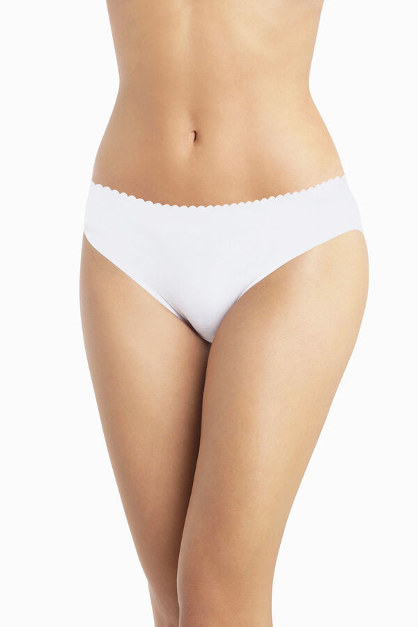 DIM 2 darab varr&aacute;s n&eacute;lk&uuml;li tanga csomag r&aacute;vasalt mint&aacute;s