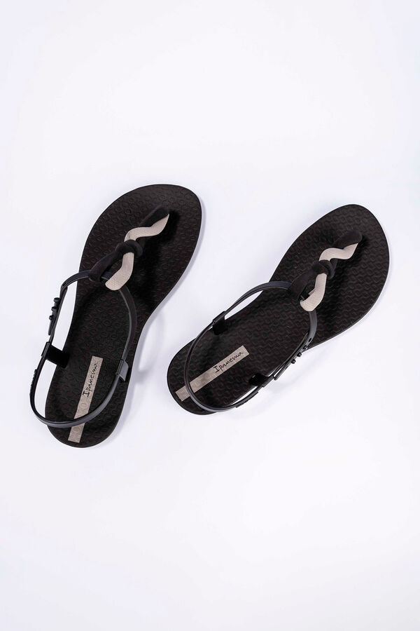 Ipanema Sandalia con tira en T y nudo negro