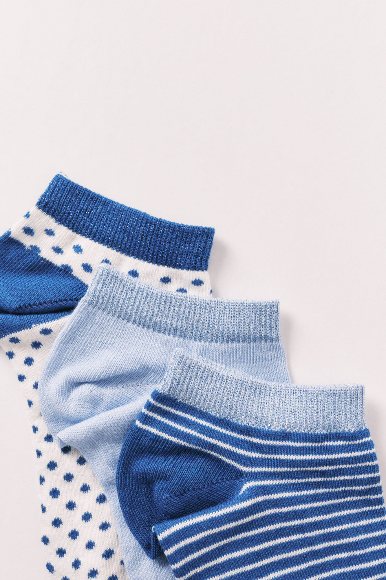 Women'secret Lot de 3 chaussettes courtes imprim&eacute;es en lurex bleues