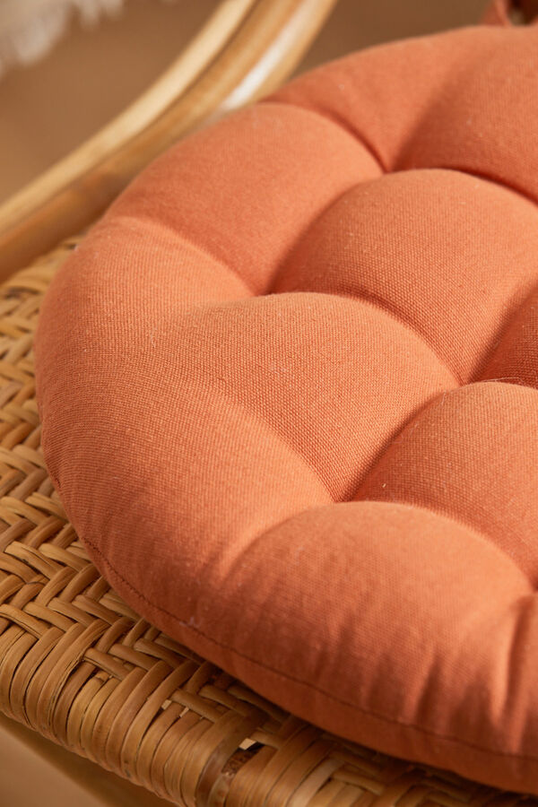 Calma House Gavema round washable earth-coloured cotton seat cushion Narandžasta
