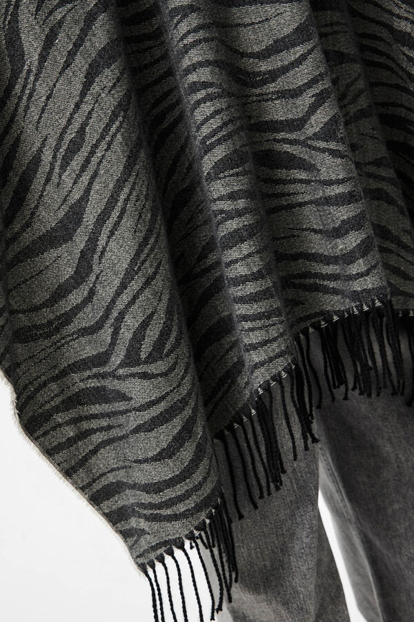 Pieces Casual Poncho mit Zebra-Animal-Print und Fransen Grau