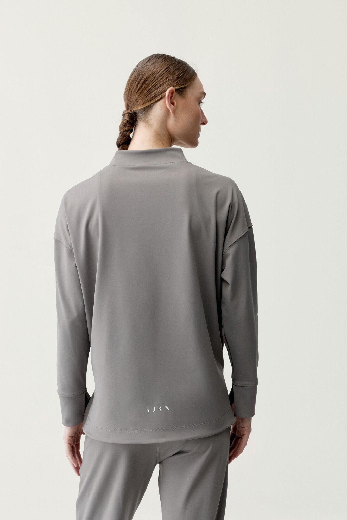 Born Living Yoga Sweatshirt Lua
