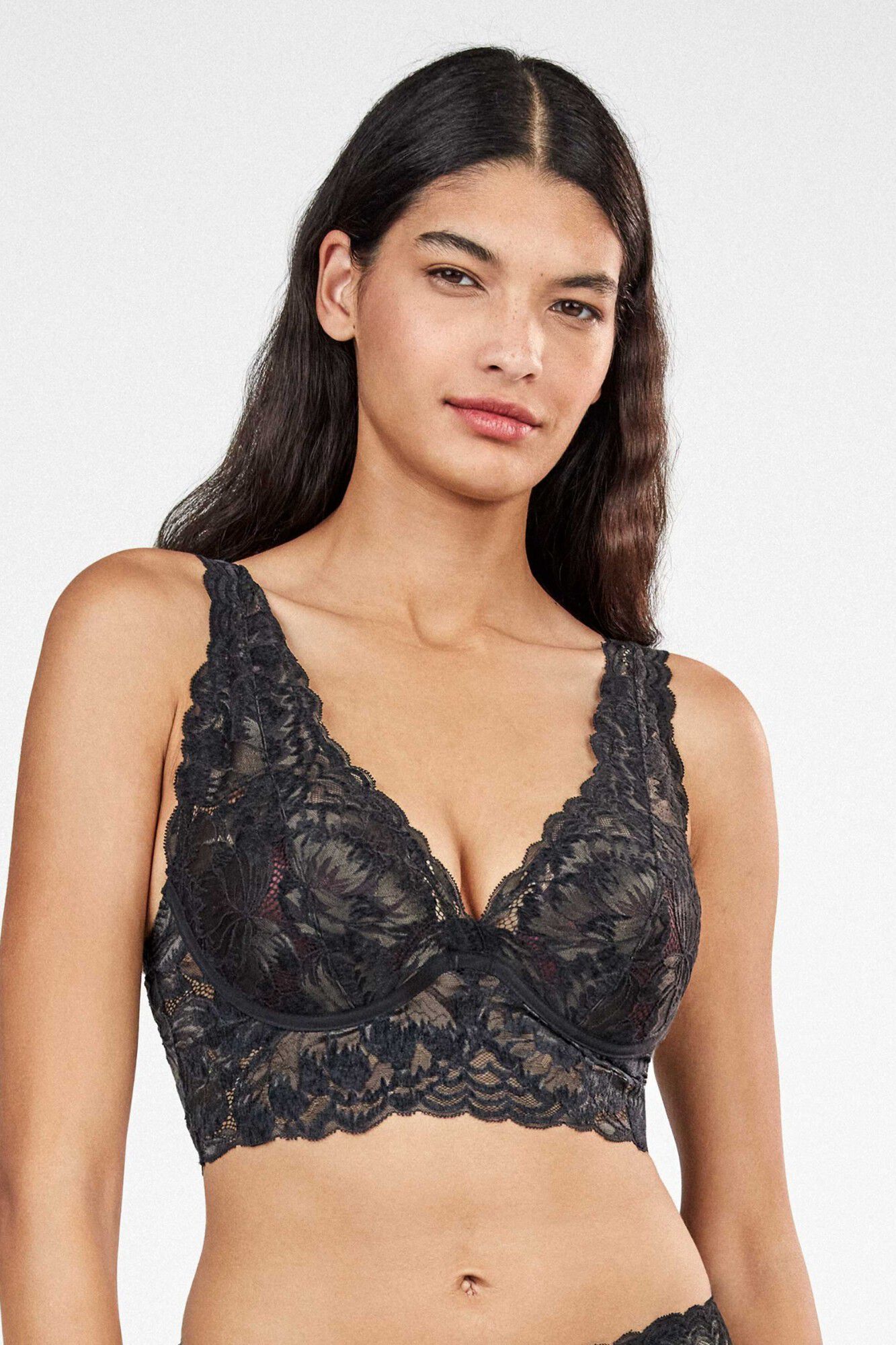 Gisela Bralette aus Spitze und Samt
