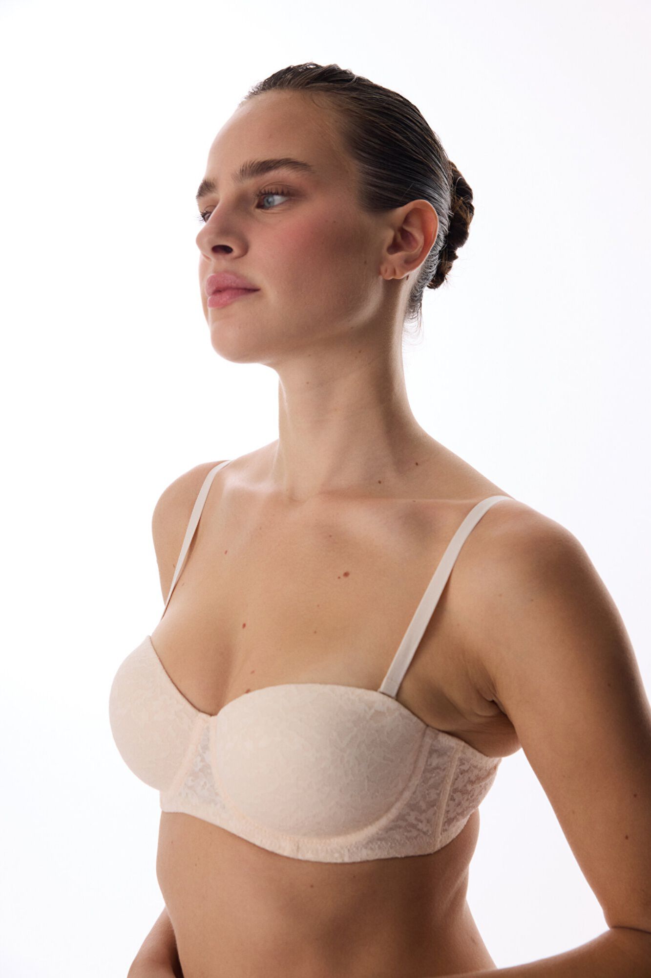 Penti Soutien com aros em renda push-up