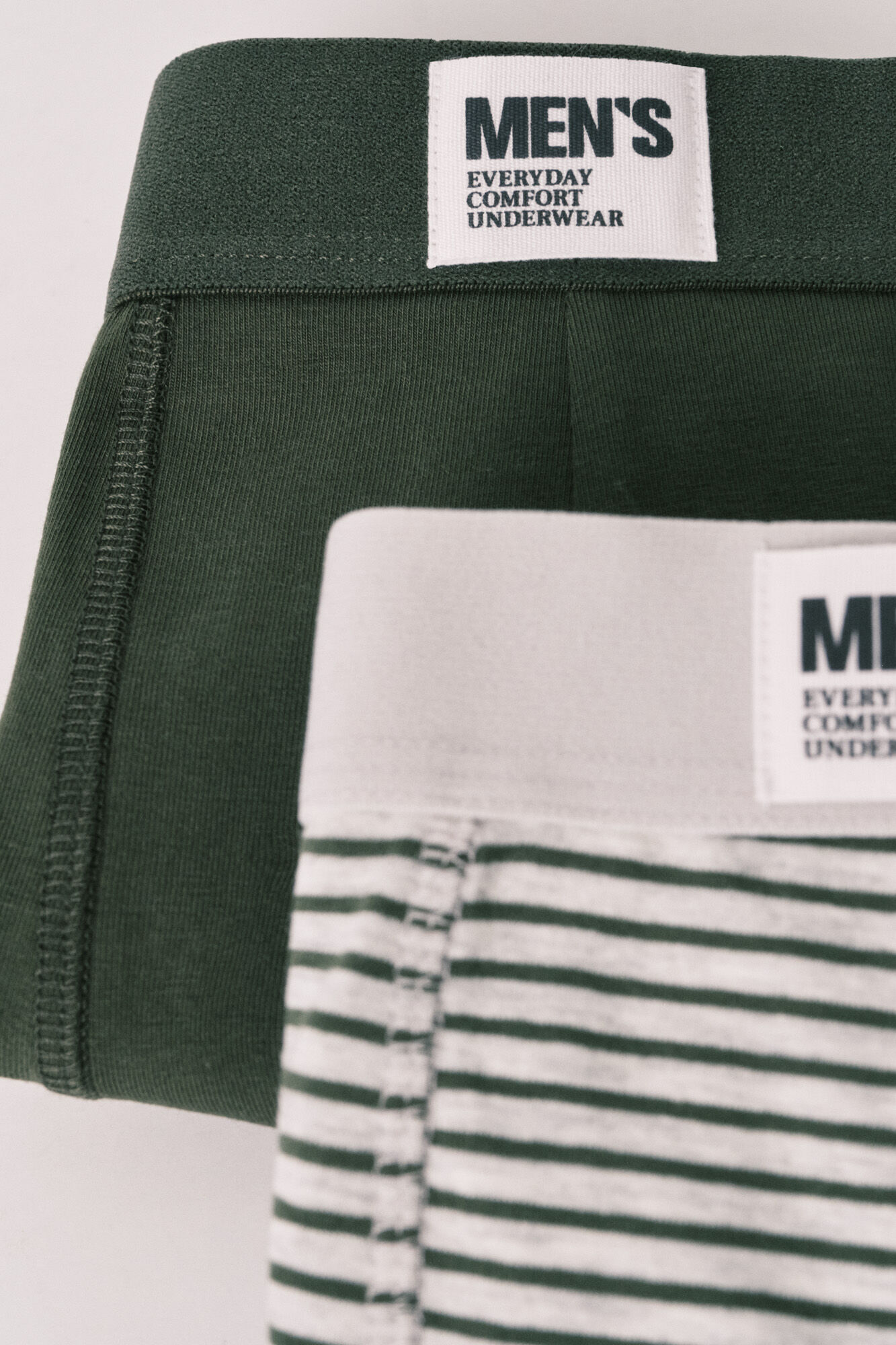 Women'secret Gr&uuml;ner und gestreifter 2er-Pack Boxershorts