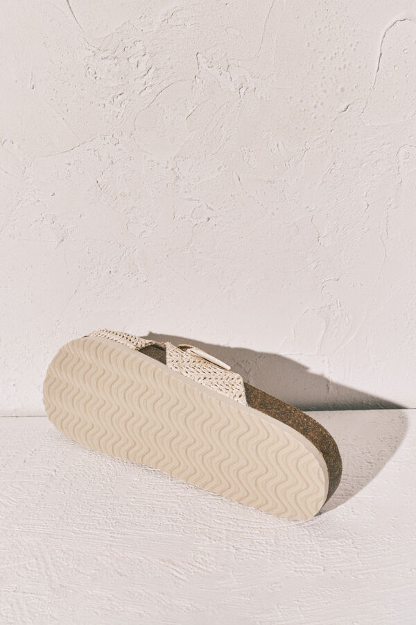 Women'secret White crossed straps bio sandals nude