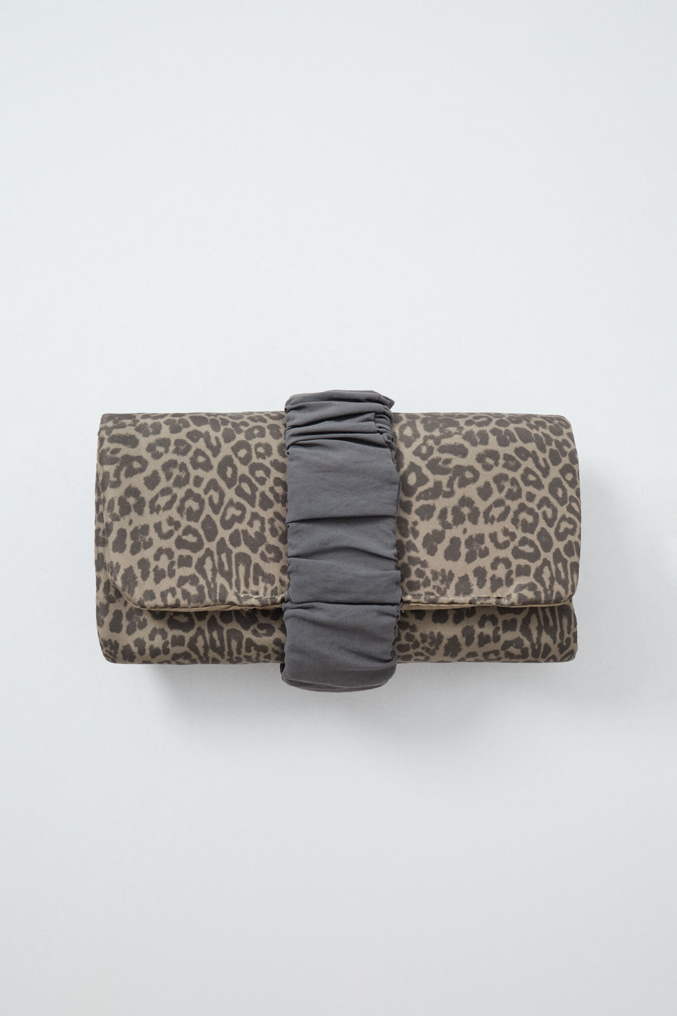 Women'secret Animal print roll-up jewellery case