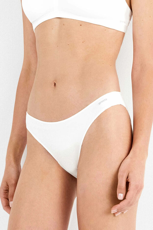 Gisela Braguita b&aacute;sica con gal&oacute;n de encaje y camales branco