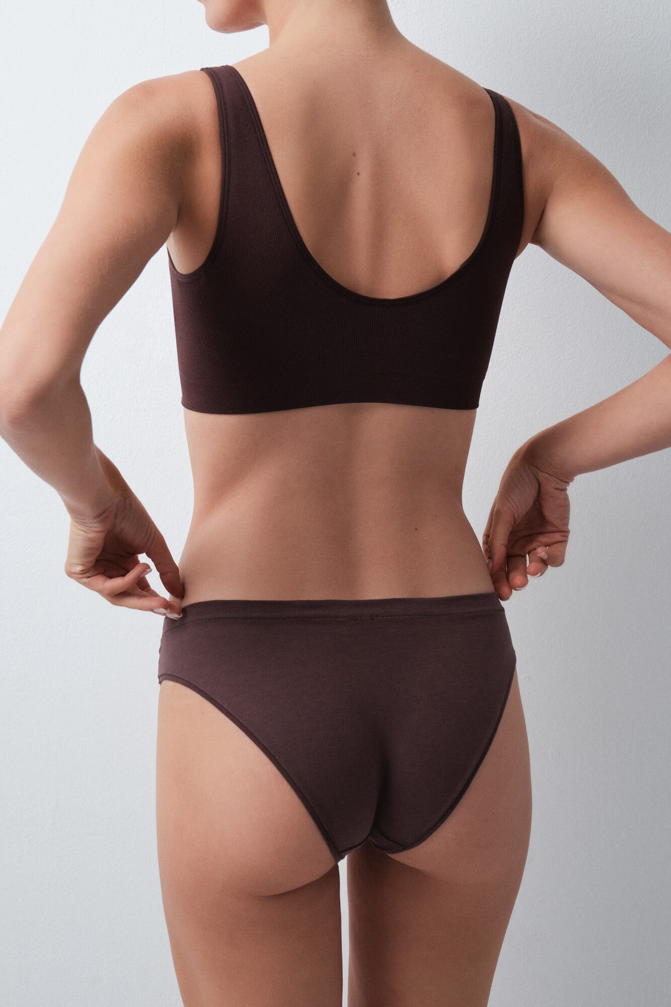 Women'secret Braga cl&aacute;sica lisa algod&oacute;n marr&oacute;n