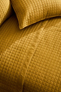 Calma House Narbonne Senf helle Bettdecke