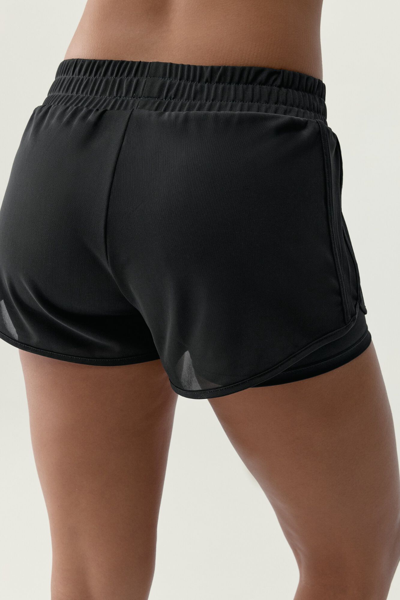 Born Living Yoga Black Padma 2.0 short