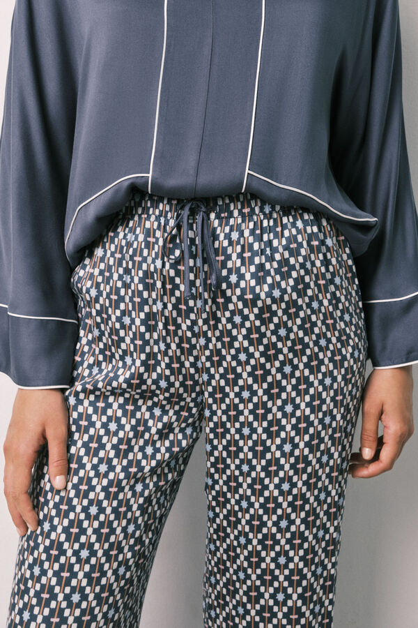 Women'secret Pijama largo sat&eacute;n estampado geom&eacute;trico verde