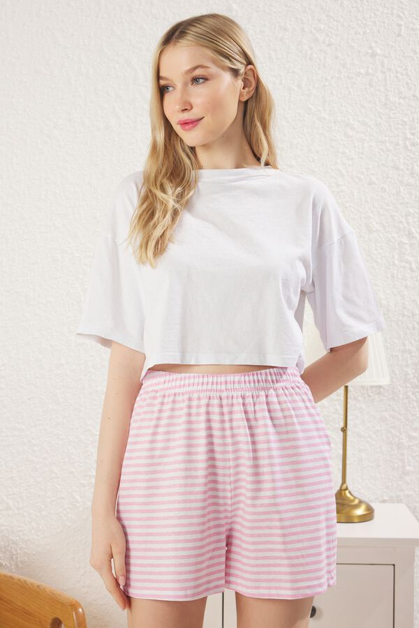 Trendyol Pack de 3 pantalones cortos de pijama rosa