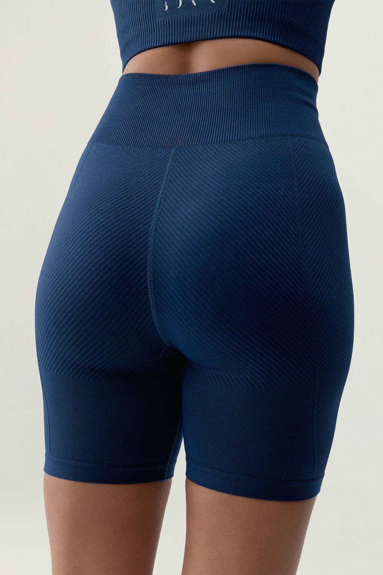 Born Living Yoga Casaco curto azul-marinho