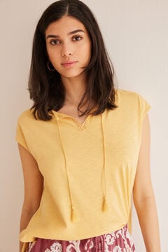 Womensecret Texturált sárga flamé póló rávasalt mintás