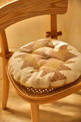 Calma House Berta rundes Stuhlkissen aus senfgelber Dhurrie-Baumwolle mit Print