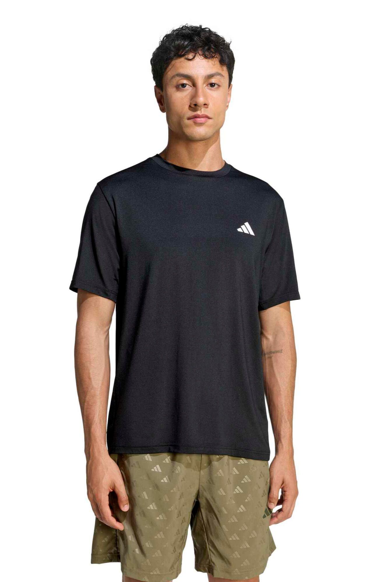 Adidas Cal&ccedil;&otilde;es t&eacute;cnicos com logo