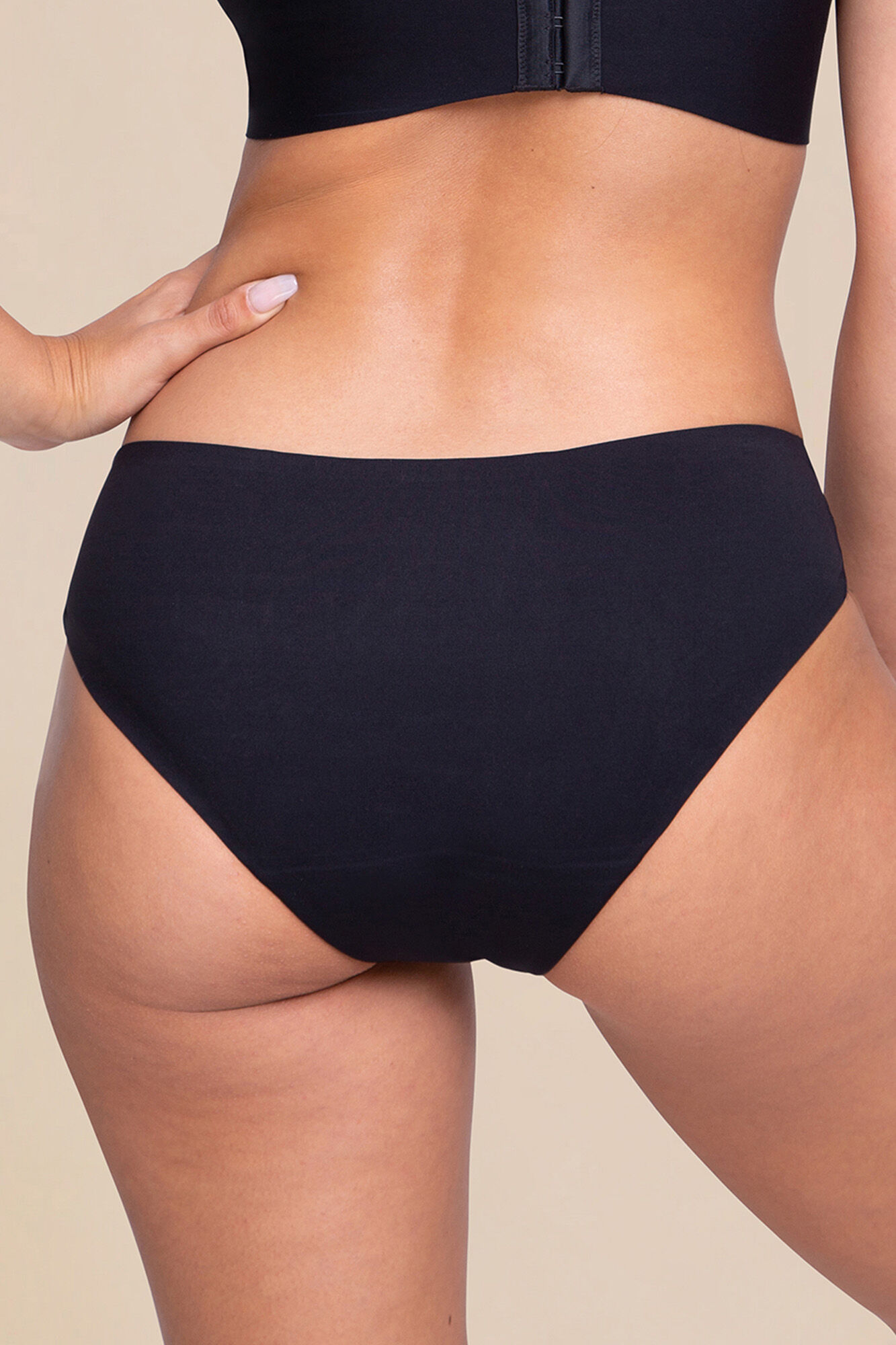 Proof Braga menstrual cl&aacute;sica negra &ndash; Absorci&oacute;n media