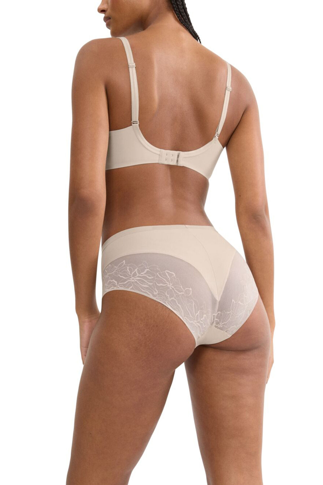 Triumph Cueca cintura alta em renda e microfibra