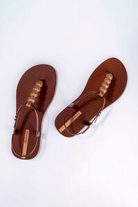 Ipanema Sandalia con tira en T y brillo