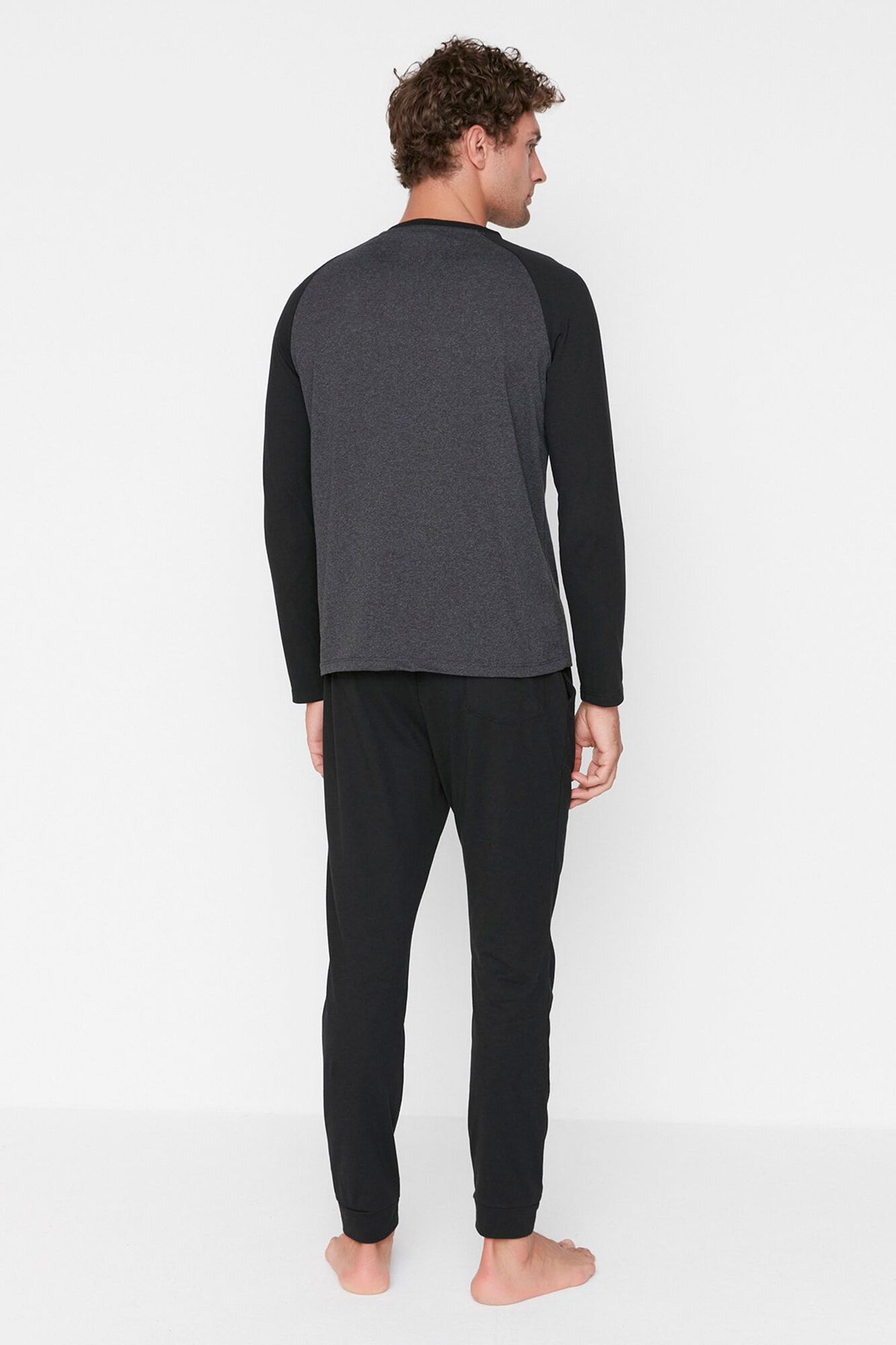 Trendyol Conjunto pijama largo negro "Cooldaddy"