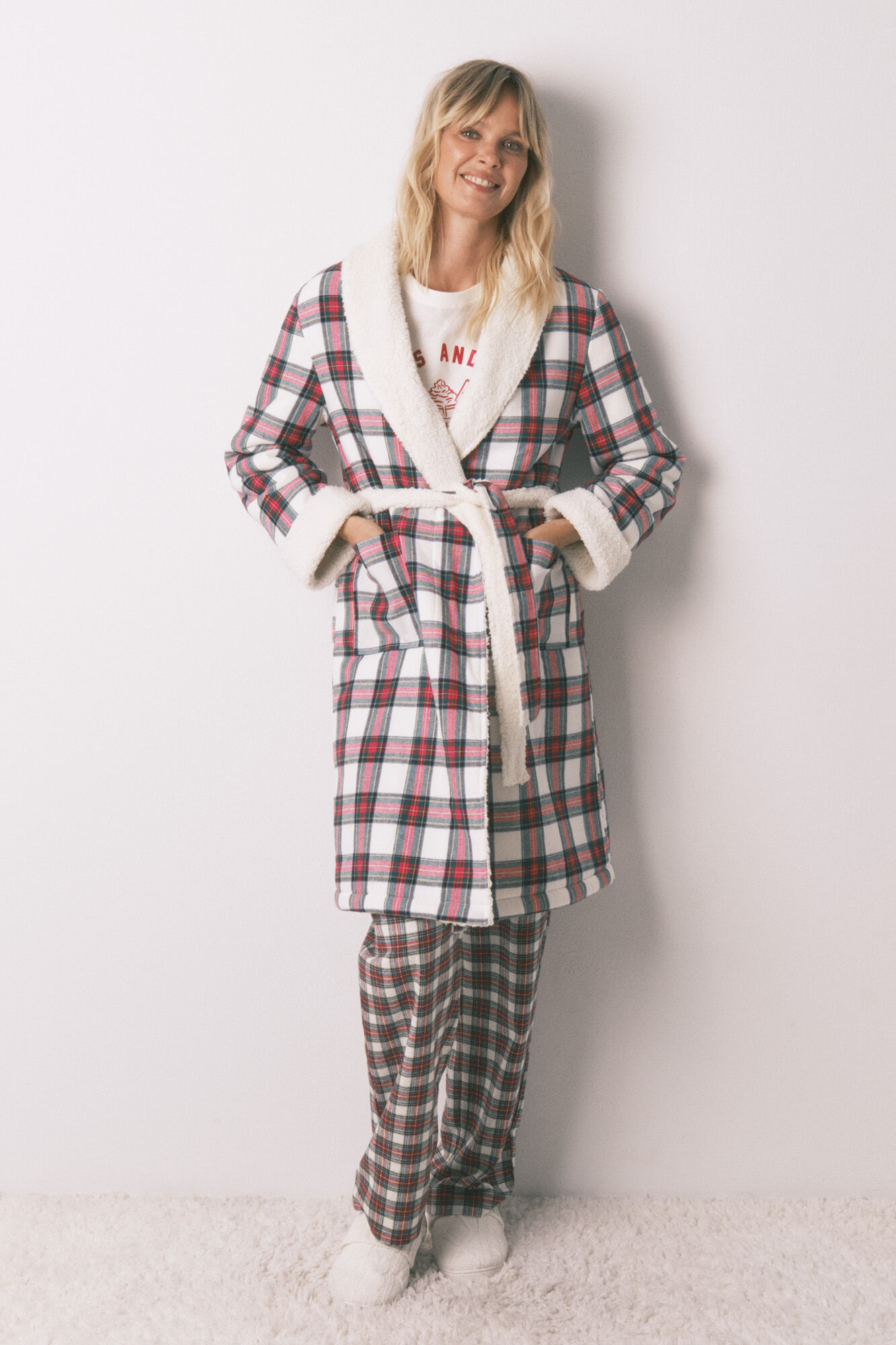 Women'secret Bata cuadros franela y borreguito