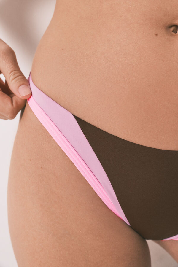 HI&BYE Braon trouglasti halter top bikinija Braon