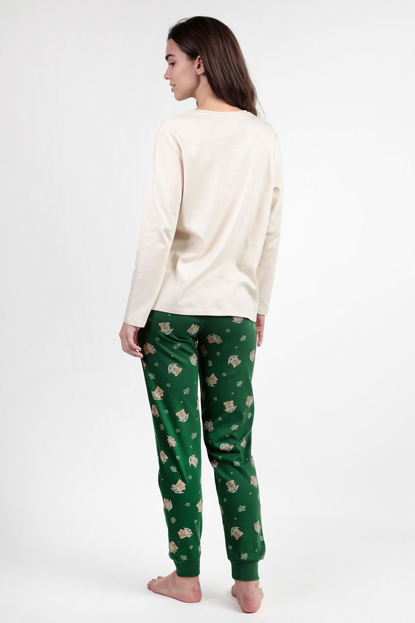 Admas Pijama largo baby Yoda 100% algod&oacute;n para mujer