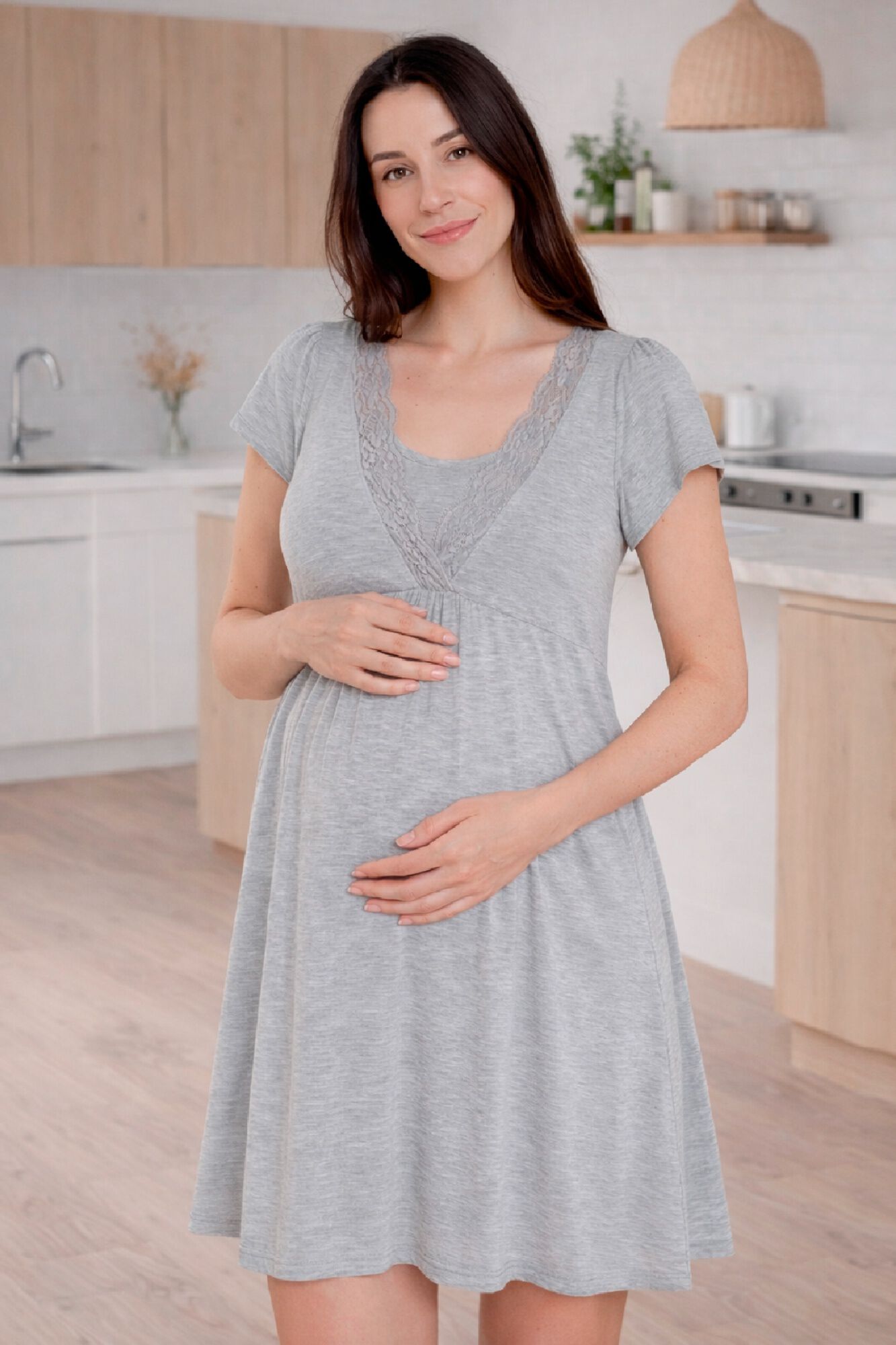 Ohma! Short-sleeved nursing nightgown